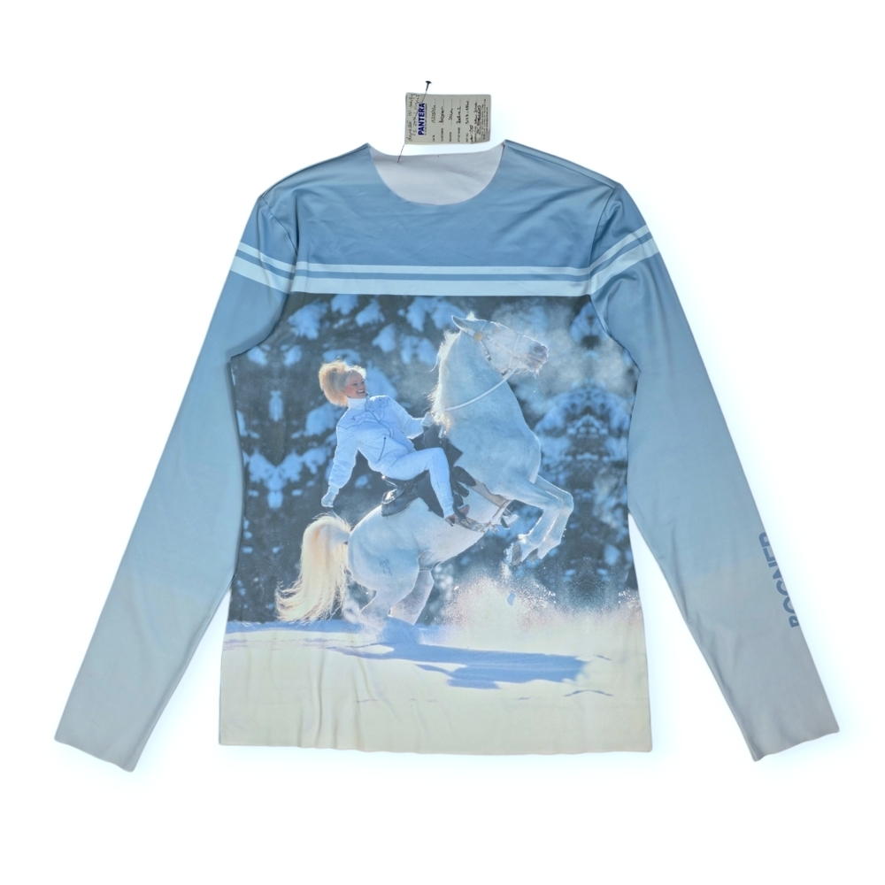 Bogner Women's Long Sleeve Graphic Tee in Light Blue and White